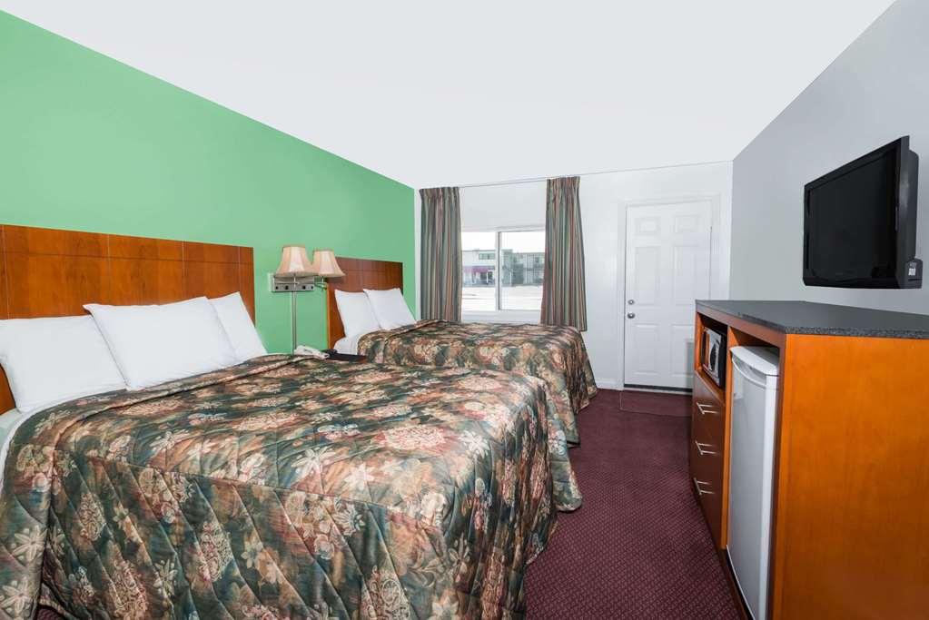ナイツ イン アーンプライアー On Arnprior 部屋 写真