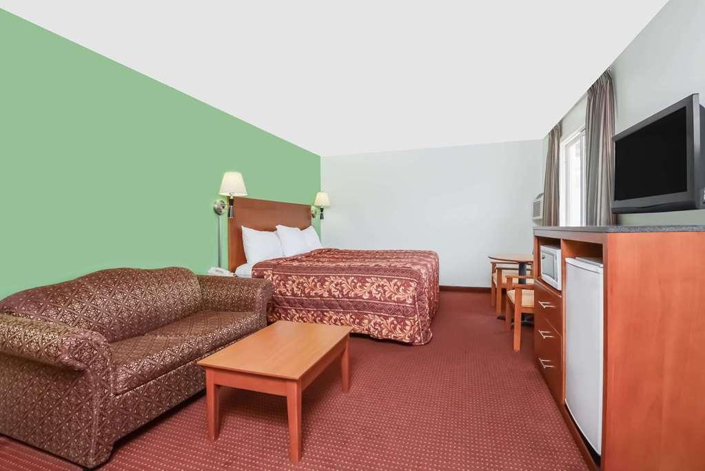 ナイツ イン アーンプライアー On Arnprior 部屋 写真