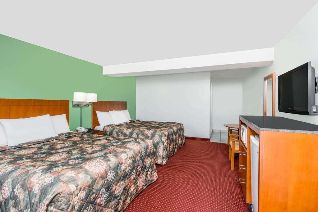 ナイツ イン アーンプライアー On Arnprior 部屋 写真